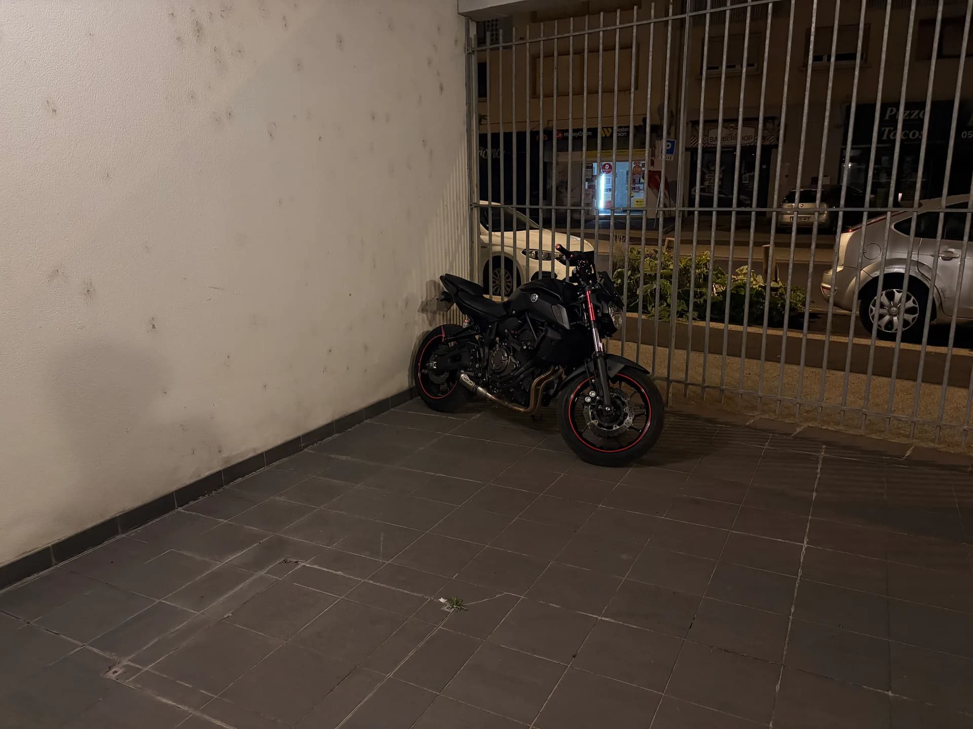 Moto — 